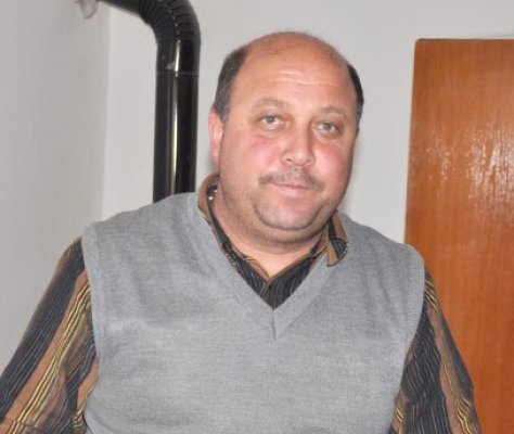 Fostul primar al comunei Dobromir, declarat incompatibil de ANI